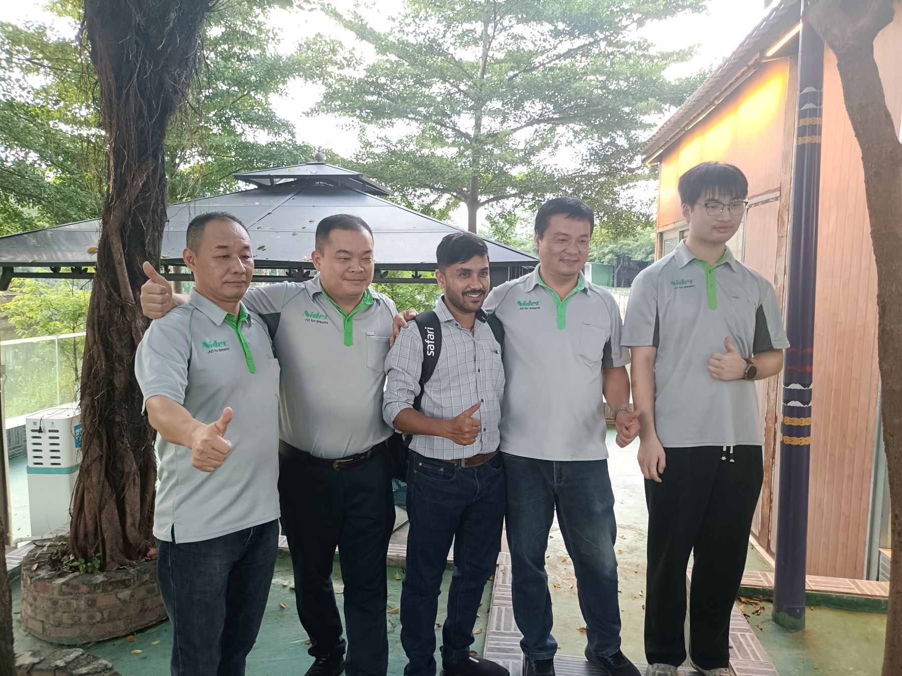 Gníomhaíocht Cáilíochta Idir Nidec Elevator Traction Machine tSín agus Indiach